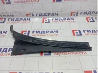 Решетка под лобовое стекло (Жабо) правое Hyundai Accent (LC) 8616025001