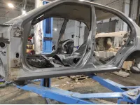 Порог со стойкой левый Hyundai Accent 2 . Вмятины.Каррозия.Ремонтировался.