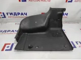 Обшивка багажника правая Hyundai Accent 2 8576025000. Царапины.