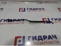 Держатель капота Hyundai Accent 2 .