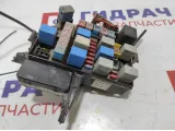 Блок предохранителей Hyundai Accent 2 91201-25140. Подкапотный.Дефект.