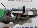 Блок предохранителей Hyundai Accent 2 91201-25140. Подкапотный.Дефект.