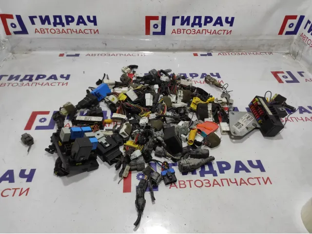 Фишка (разъем) Hyundai Accent 2 .