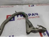 Петля крышки багажника левая Hyundai Accent 2 7921025000.