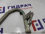 Петля крышки багажника правая Hyundai Accent 2 7922025000.