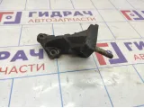 Кронштейн двигателя правый Hyundai Accent 2 21670-26004.