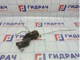 Замок двери передней правой Hyundai Accent 2 8132025030. С активатором.