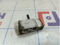 Клапан кондиционера Hyundai Accent 2 976041C100.