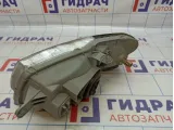 Фара передняя правая Hyundai Accent 2 . Дефект.