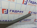 Обшивка стойки задней правой верхняя Hyundai Accent 2 85860-25000. Потертости.