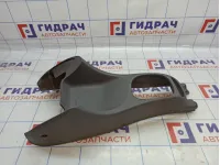 Консоль Hyundai Accent 2 84611-25010. Потертости.