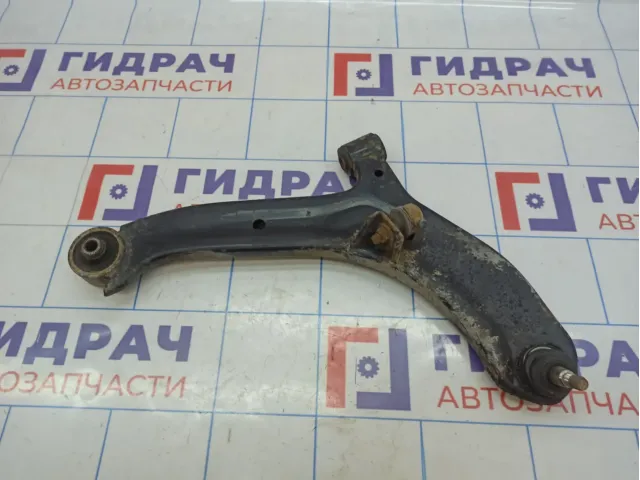 Рычаг передний правый Hyundai Accent 2 1360639R. Аналог.Дефект пыльника.