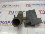 Патрубок воздушного фильтра Hyundai Accent 2 . Дефект.
