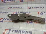 Кронштейн передней балки левый Hyundai Accent 2 62480-25000.
