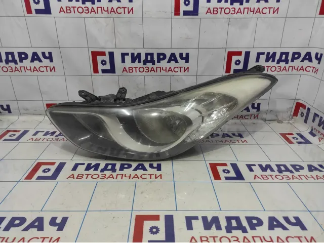Фара левая Hyundai Avante (MD) 921013X000
