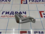 Кронштейн крепления крыла правый Hyundai Avante (MD) 645873X000