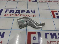 Кронштейн крепления крыла левый Hyundai Avante (MD) 645773X000