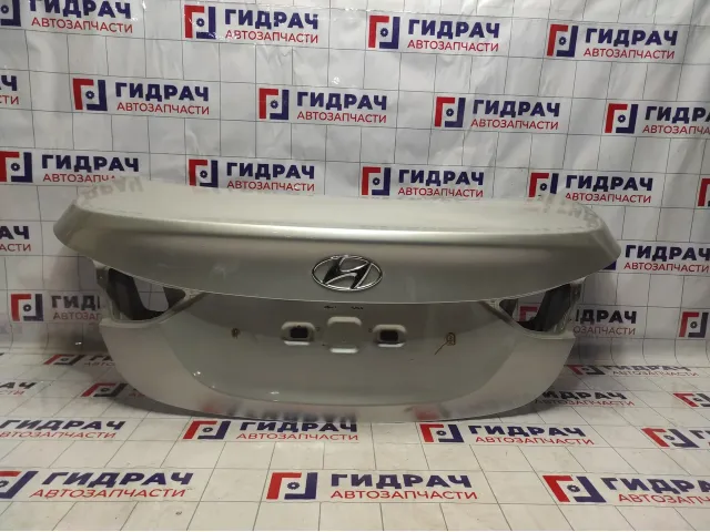 Крышка багажника Hyundai Avante (MD) 692003X070