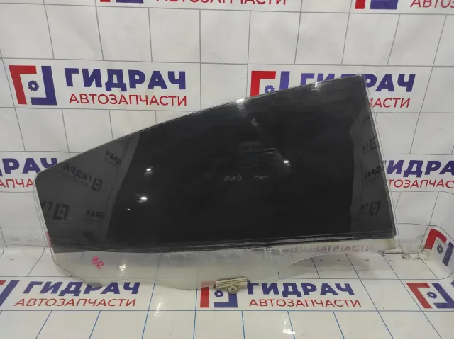 Стекло двери заднее правое Hyundai Avante (MD) 834213X000
