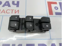 Блок управления стеклоподъемниками Hyundai Avante (MD) 935703X000RY