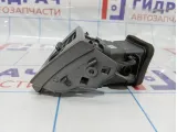 Дефлектор воздушный передний правый Hyundai Avante (MD) 974903X000RA5