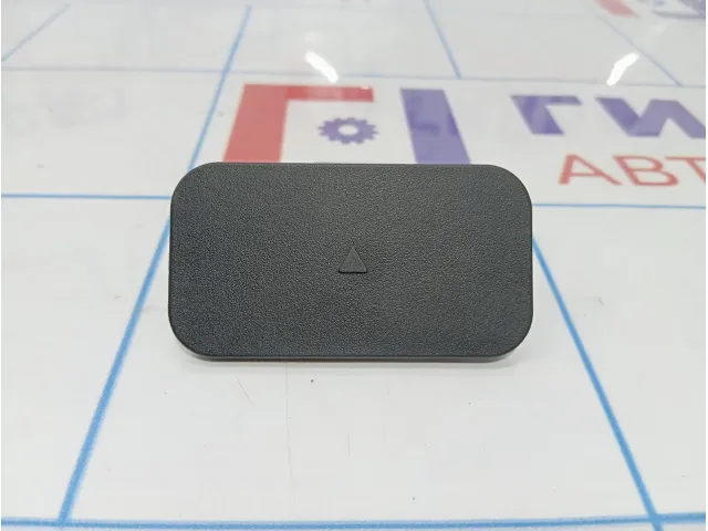 Накладка крышки багажника Hyundai Avante (MD) 812663X000