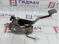Педаль сцепления Hyundai Avante (MD) 328023X120