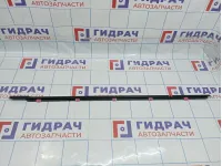 Накладка стекла переднего правого Hyundai Avante (MD) 822203X000