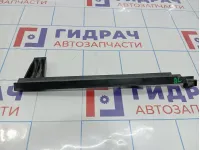 Направляющая стекла двери заднего левого Hyundai Avante (MD) 835103X000
