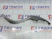 Накладка центральной консоли правая Hyundai Avante (MD) 847953X000