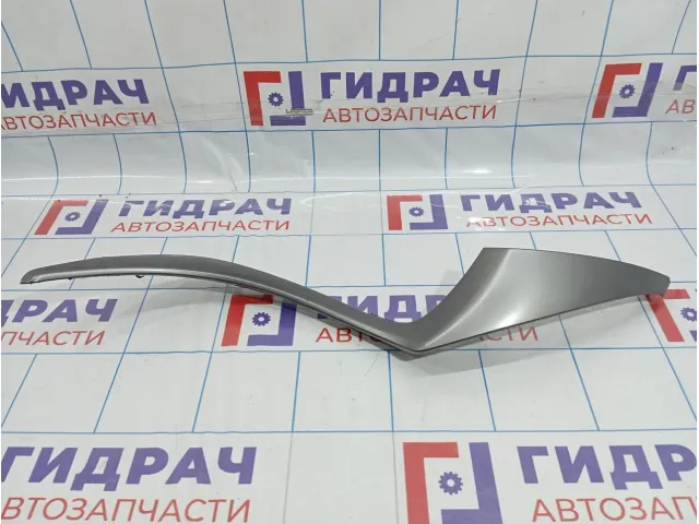 Накладка центральной консоли левая Hyundai Avante (MD) 847903X000