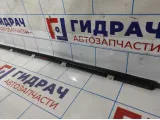 Накладка стекла переднего правого Hyundai Avante (MD) 822203X000. Дефект.