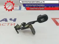 Ручка открывания лючка бензобака Hyundai Creta 81570-2H001.