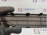 Накладка центральной консоли Hyundai Creta 84614-M0000-TRY. Дефект.