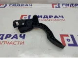 Педаль газа Hyundai Creta 32700-C9100.
