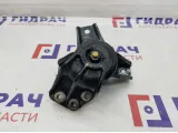Опора двигателя правая Hyundai Creta 21810-M0000.