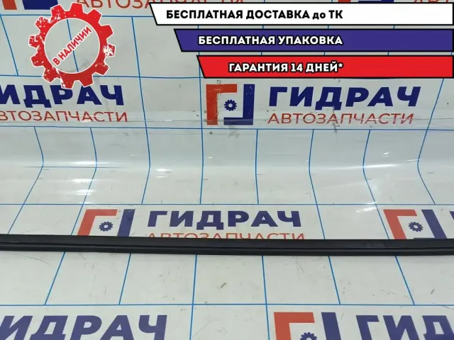 Накладка стекла заднего левого внутренняя Hyundai Creta 83231-A0000.