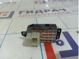 Переключатель регулировки зеркала Hyundai Creta 93573C90004X.