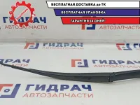 Поводок стеклоочистителя передний правый Hyundai Creta 98321-M0000.