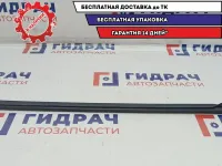 Накладка стекла переднего левого Hyundai Creta 82231-A0000. Внутренняя.