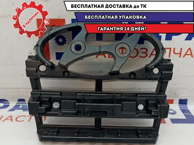 Кронштейн решетки радиатора Hyundai Creta 86352-M0000.