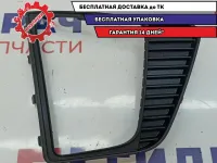 Рамка противотуманной фары правой Hyundai Creta 86564-M0010. Сломаны крепления.