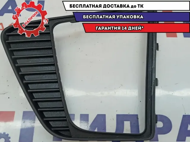 Рамка противотуманной фары левой Hyundai Creta 86563-M0010.