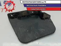 Брызговик задний правый Hyundai Creta 86862-M0000. Перед колесом.