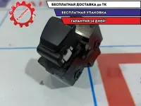 Кнопка стеклоподъемника Hyundai Creta 93580C90004X.