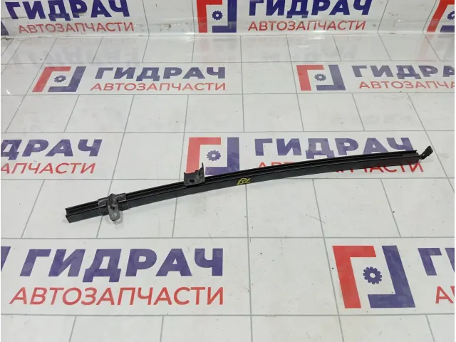 Направляющая стекла двери задней левой Hyundai Creta 83510-M0000
