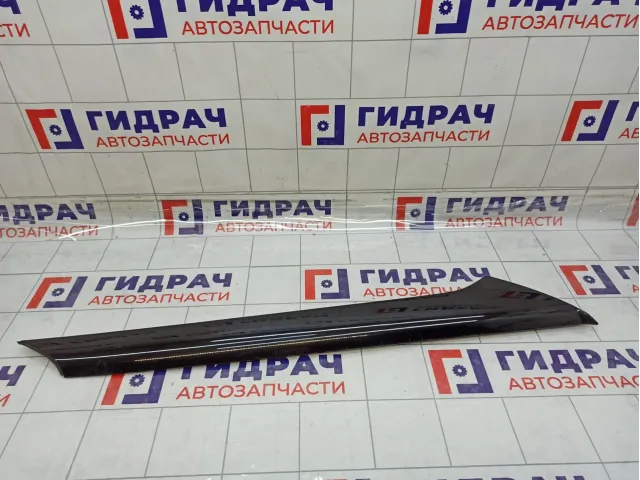 Накладка лобового стекла левая Hyundai Creta 86170-M0000