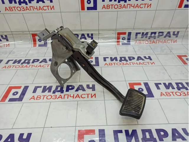 Педаль тормоза Hyundai Creta 32810-D8200