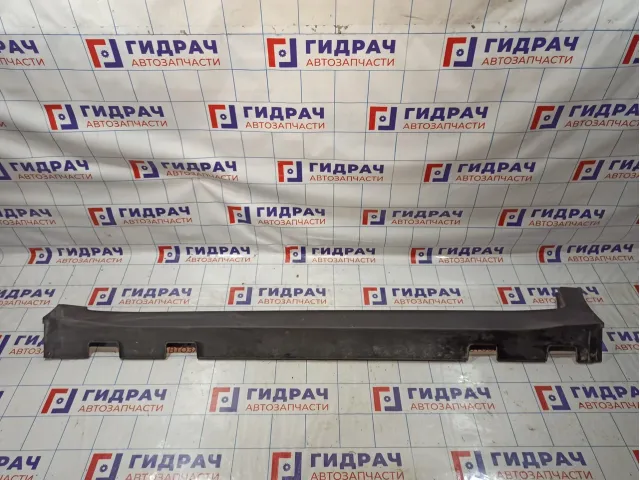 Накладка на порог наружная левая Hyundai Creta 87751-M0000