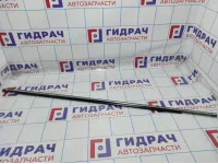 Накладка стекла переднего левого Hyundai Elantra (MD) 82210-3X510
